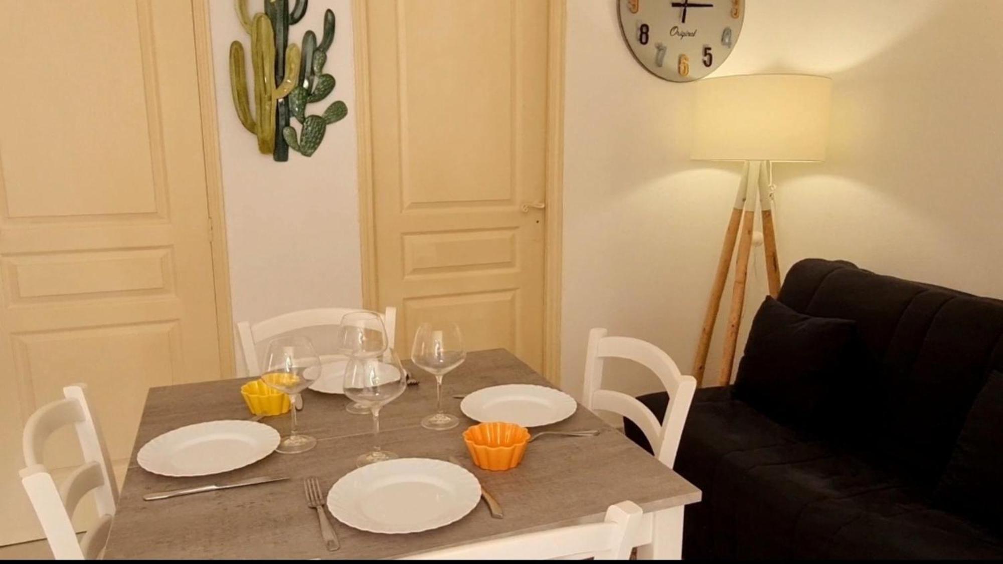 בוניפסיו Appartement Kalliste, Logements Avec Vue Citadelle De Bonifacio מראה חיצוני תמונה